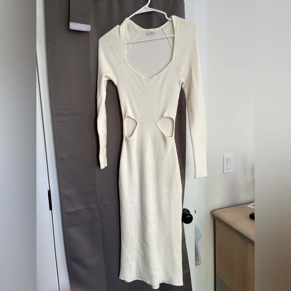Abercrombie & Fitch Midi Cutout Sweater Dress